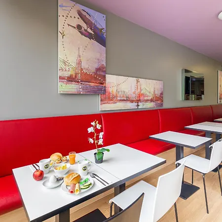 Hotel Duesseldorf-airport 2*
