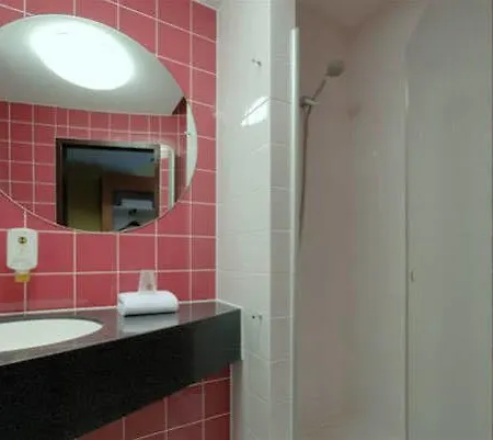 Hotel Düsseldorf-airport 3*